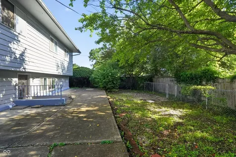 4143 Flamingo East Drive Indianapolis IN 46226