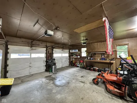 6421 S State Road 59 Clay City IN 47841