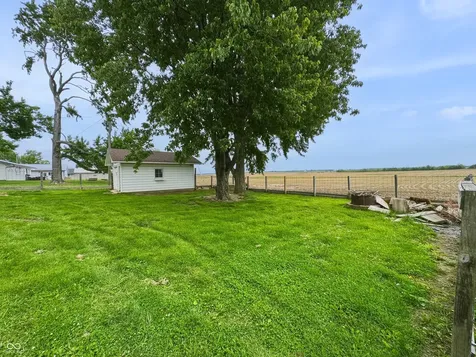 6421 S State Road 59 Clay City IN 47841