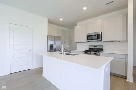 8420 Grand Appaloosa Way Indianapolis IN 46239