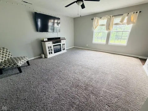 10879 Parker Drive Indianapolis IN 46231