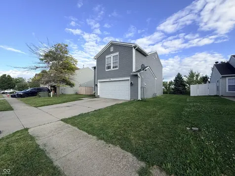 10879 Parker Drive Indianapolis IN 46231