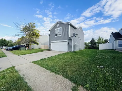 10879 Parker Drive Indianapolis IN 46231