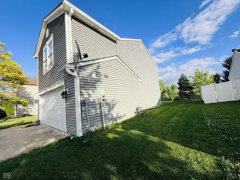10879 Parker Drive Indianapolis IN 46231
