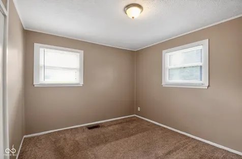 7383 E 53rd Street Indianapolis IN 46226