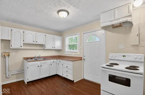 7383 E 53rd Street Indianapolis IN 46226