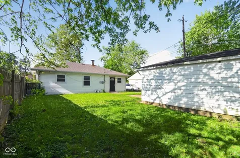 7383 E 53rd Street Indianapolis IN 46226