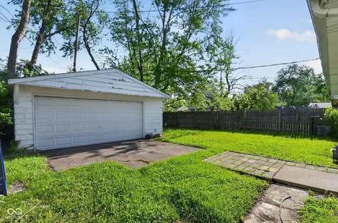 7383 E 53rd Street Indianapolis IN 46226