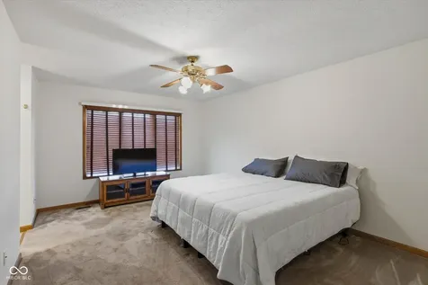 4618 W Harvest Lane Bloomington IN 47404