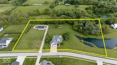 123 Brianne Lane Danville IN 46122
