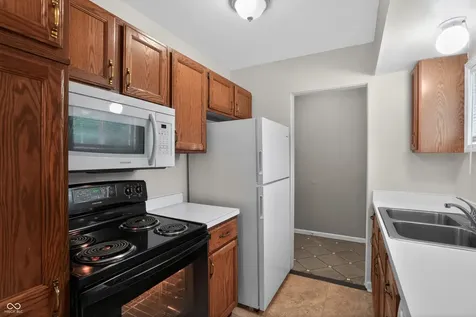 2243 N Bolton Avenue Indianapolis IN 46218