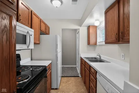 2243 N Bolton Avenue Indianapolis IN 46218