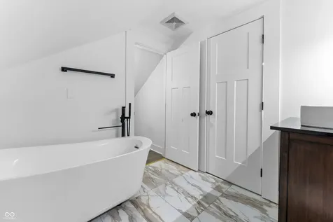 3118 E Fall Creek Parkway North Drive Indianapolis IN 46205