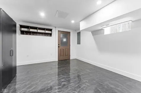 3118 E Fall Creek Parkway North Drive Indianapolis IN 46205