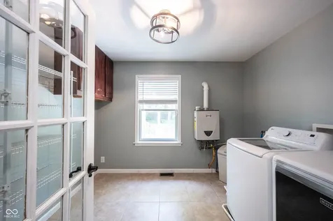 9861 Oakleaf Way Mccordsville IN 46055