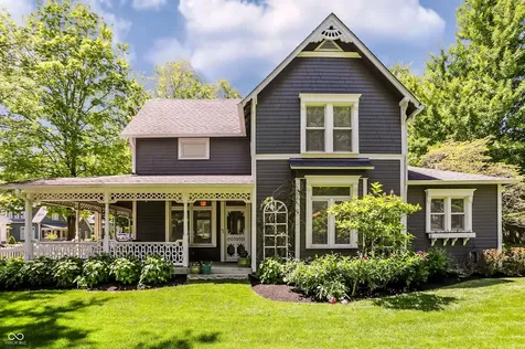 420 W Pine Street Zionsville IN 46077