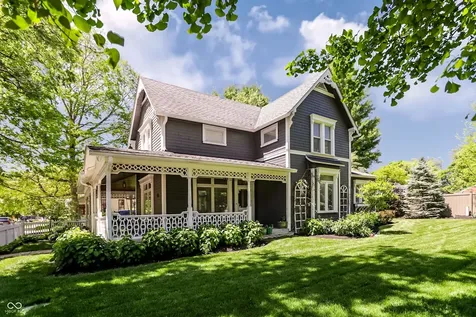 420 W Pine Street Zionsville IN 46077
