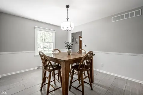 722 Fairway Drive Indianapolis IN 46260