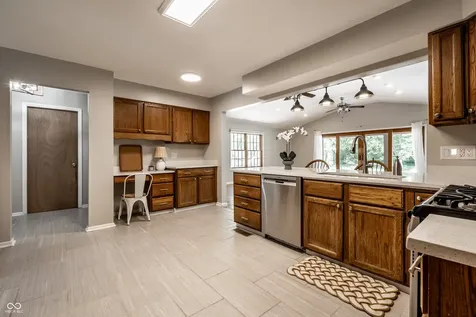 722 Fairway Drive Indianapolis IN 46260