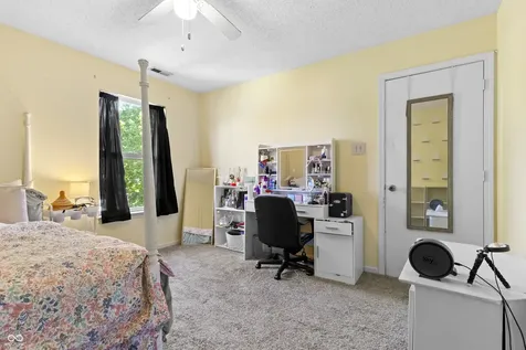 19185 Calico Aster Drive Noblesville IN 46062