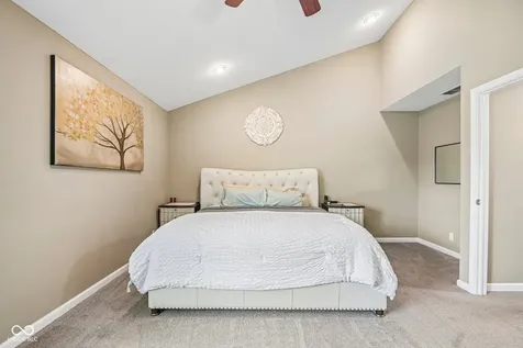 9426 Stones Ferry Way Indianapolis IN 46278