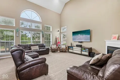 9426 Stones Ferry Way Indianapolis IN 46278