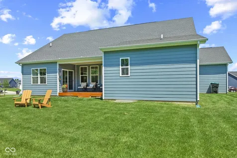 245 Bohicket Road Whiteland IN 46184