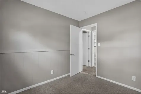 5434 Norcroft Drive Indianapolis IN 46221