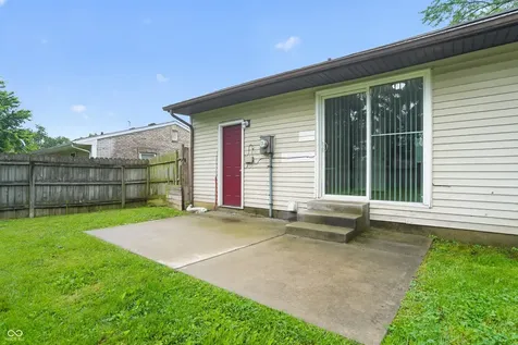 5434 Norcroft Drive Indianapolis IN 46221