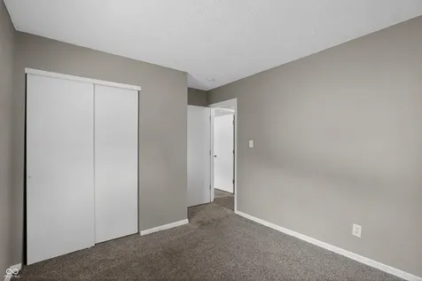 5434 Norcroft Drive Indianapolis IN 46221