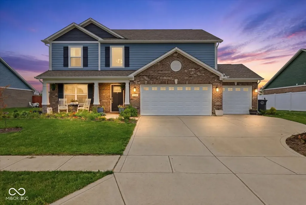 1553 Bush Way Shelbyville IN 46176
