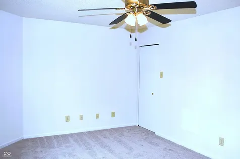 1795 Feather Reed Lane Greenwood IN 46143