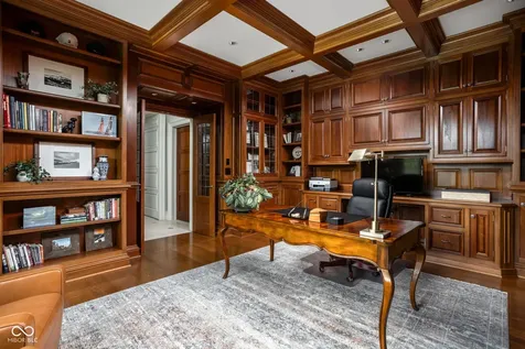 42 Monahan Road Zionsville IN 46077