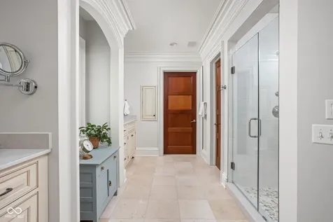 42 Monahan Road Zionsville IN 46077