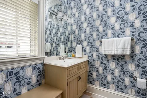 42 Monahan Road Zionsville IN 46077