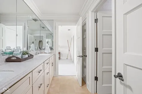 42 Monahan Road Zionsville IN 46077