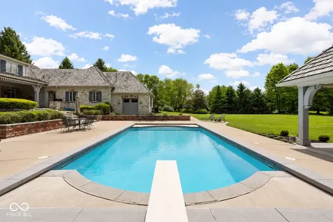 42 Monahan Road Zionsville IN 46077