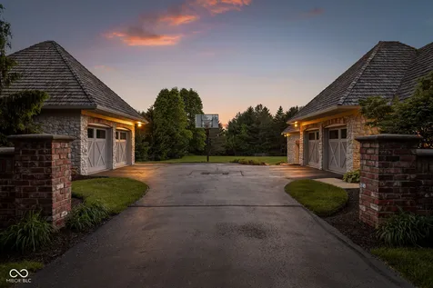 42 Monahan Road Zionsville IN 46077