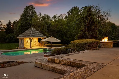 42 Monahan Road Zionsville IN 46077