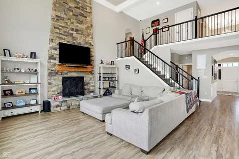 5683 Oakmont Boulevard Bargersville IN 46106