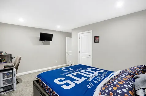 5683 Oakmont Boulevard Bargersville IN 46106