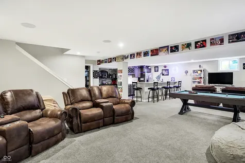 5683 Oakmont Boulevard Bargersville IN 46106