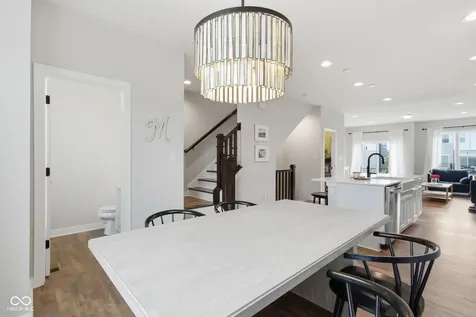 2945 Bolton Square Boulevard Indianapolis IN 46222
