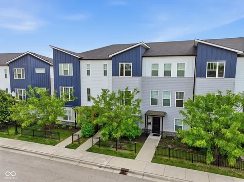 2945 Bolton Square Boulevard Indianapolis IN 46222