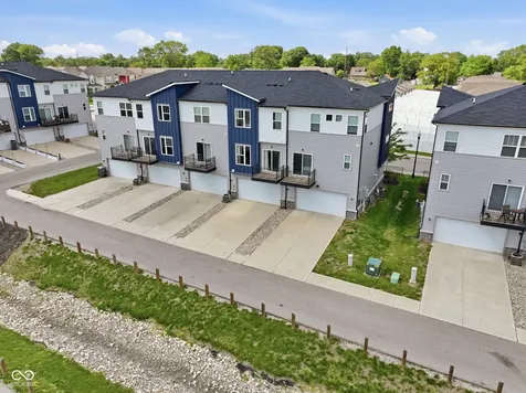 2945 Bolton Square Boulevard Indianapolis IN 46222