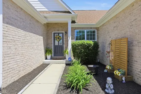 4323 Raintree Boulevard Greenwood IN 46143