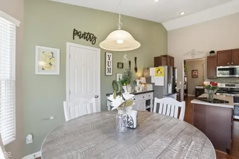 4323 Raintree Boulevard Greenwood IN 46143