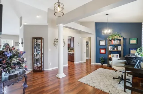 4323 Raintree Boulevard Greenwood IN 46143