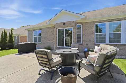 4323 Raintree Boulevard Greenwood IN 46143