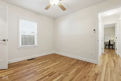 5018 Primrose Avenue Indianapolis IN 46205